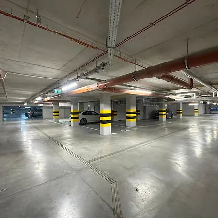 Madalinskiego 25 - Balcony & Lift - 700m Main Station * Вроцлав